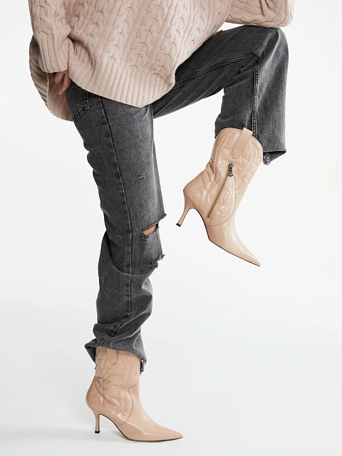 Beige Leather High Heel Cowboy Boots, 6