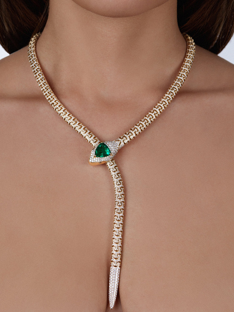 Trillion Emerald, Round Emerald, Round Diamond & Gold Necklace, 5