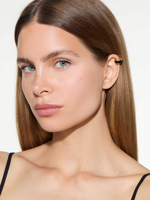 Wide yellow gold ear cuff with black enamel, 3