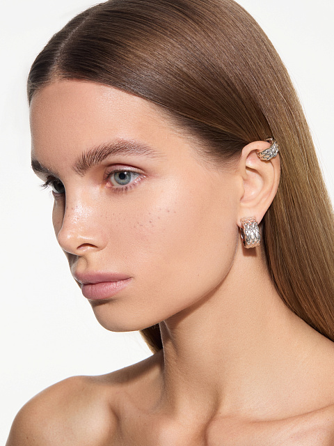 "Dragon" ear cuff in white gold, 4 "Dragon" ear cuff in white gold, 4