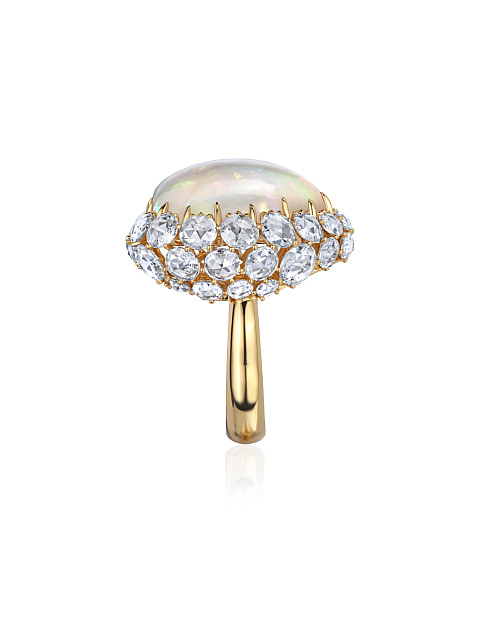 Ring with heart-cut opal, 5