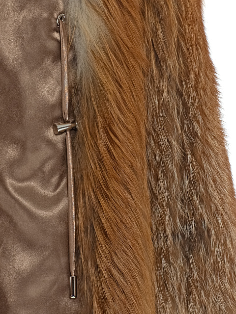 Fox fur coat, 7 Fox fur coat, 7