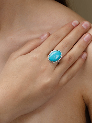 White Gold, Turquoise & Diamonds Ring, 2
