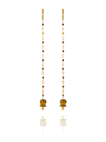 Long yellow gold earrings with quartz, yellow sapphires and tiger’s eye beads, 1