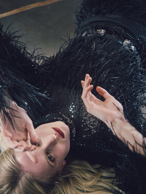 Maxi dress with ostrich feathers, 5