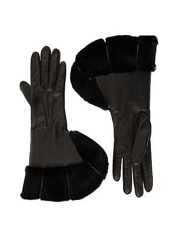 Black fur‑trim gloves, 2