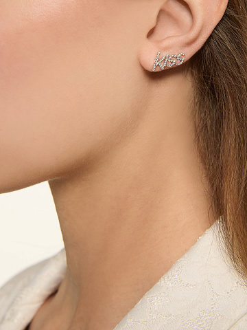“Kiss” white gold stud earrings with enamel, 2