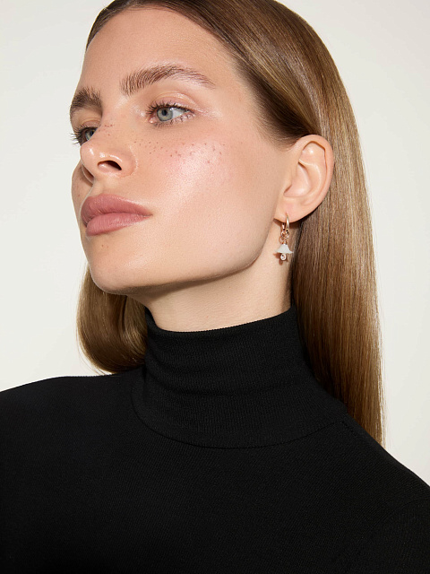 Rose gold hoops with mother-of-pearl and rock crystal, 2 Rose gold hoops with mother-of-pearl and rock crystal, 2