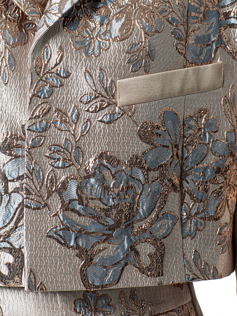 Duchesse and brocade suit., 4