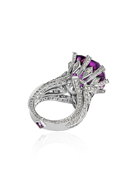 Cushion Amethyst, Grey Round Diamond & White Gold Ring, 3