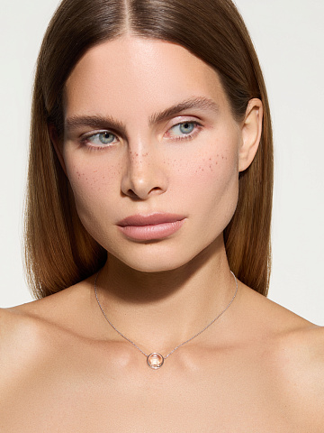 White gold necklace with letter R pendant with rock crystal, 2