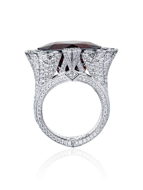 White Gold, Heart Cut Garnet & Diamonds Ring, 5