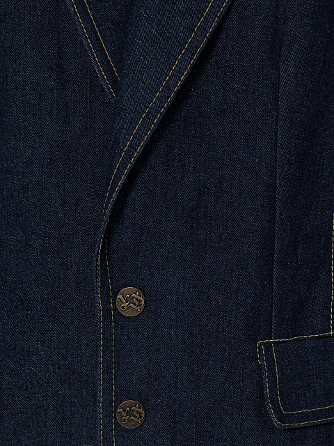 Blue denim jacket, 3
