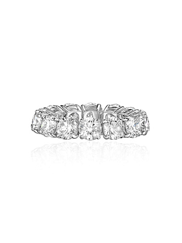 White gold ring with round lab-grown diamonds, 1