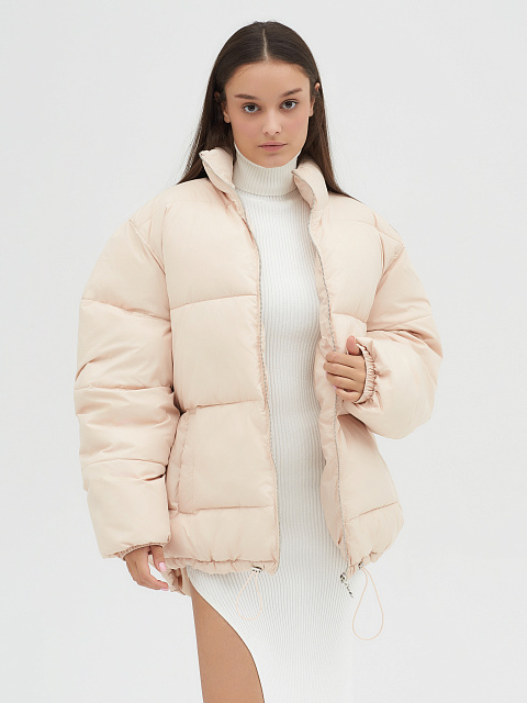 Cream-beige oversized down jacket, 9 Cream-beige oversized down jacket, 9