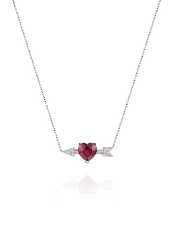 White gold pendant necklace with a heart-cut ruby and round diamonds, 1