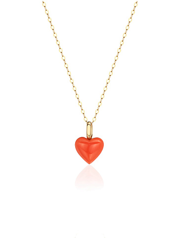 Yellow gold necklace with a heart-cut coral, 1