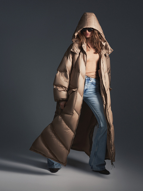 Light Blue Flared Jeans, 10