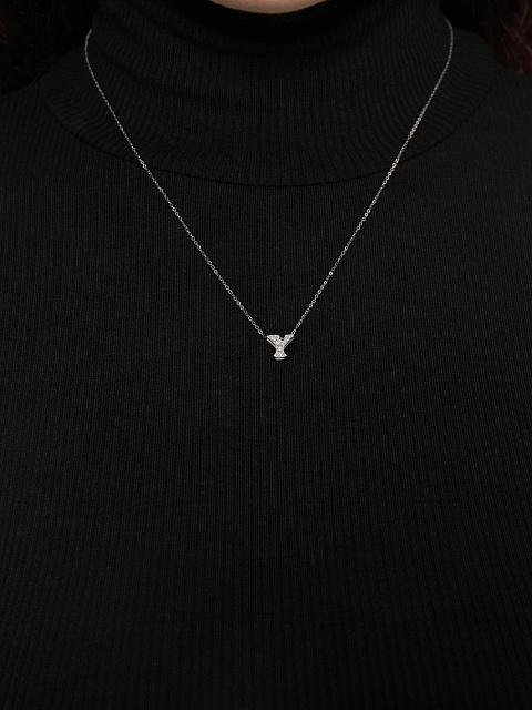 White gold necklace with a pendant in the shape of the letter Y, 2