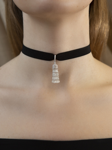 Tassel pendant made of white gold with diamonds, 2