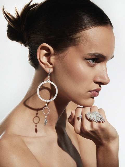 Round Diamond & White Pearl & White Pearl & White Gold Earrings, 2 Round Diamond & White Pearl & White Pearl & White Gold Earrings, 2