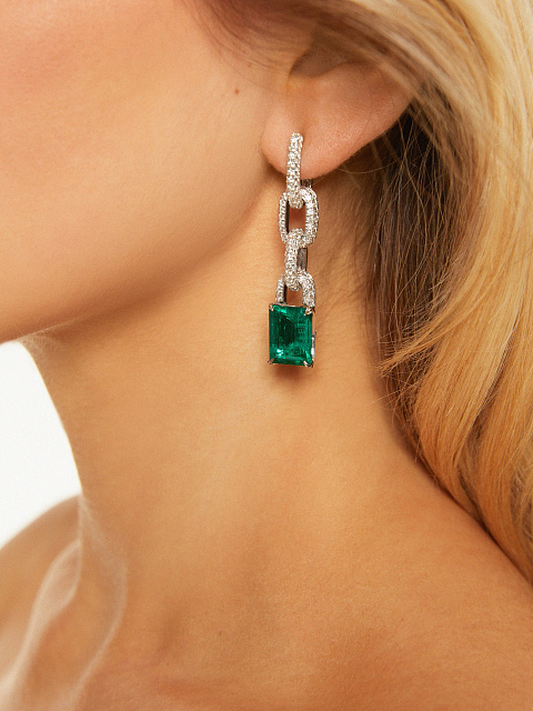 White gold transformer earrings with Colombian emeralds and diamonds, 10