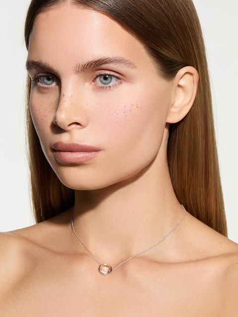 Necklace with a pendant with the letter S in white gold with rock crystal, 2