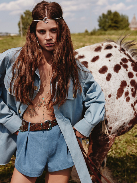 Silver & Cubic Zirkonia Moon Tiara, 3 Silver & Cubic Zirkonia Moon Tiara, 3