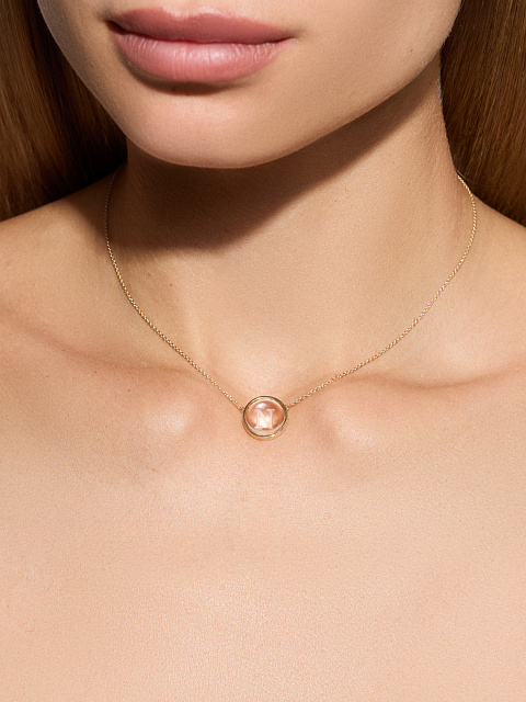 Yellow gold necklace with letter N pendant with rock crystal, 3