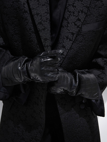 Crocodile leather gloves, 2