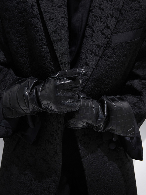 Crocodile leather gloves, 2
