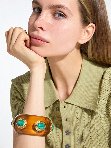 Amber bracelet with malachite, 2