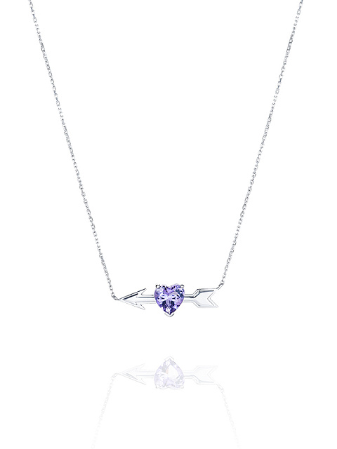 White gold necklace with heart-cut amethyst, 1