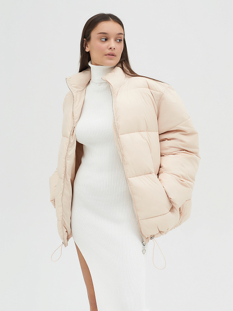 Cream-beige oversized down jacket, 2 Cream-beige oversized down jacket, 2