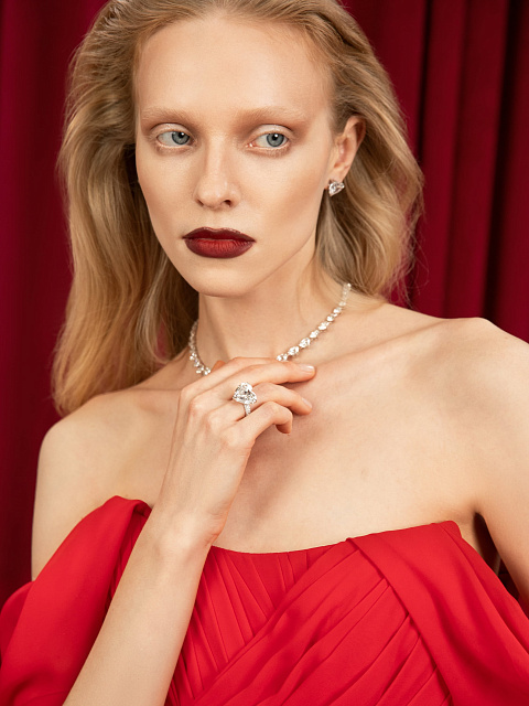 White gold ring with a heart-shaped diamond, 4