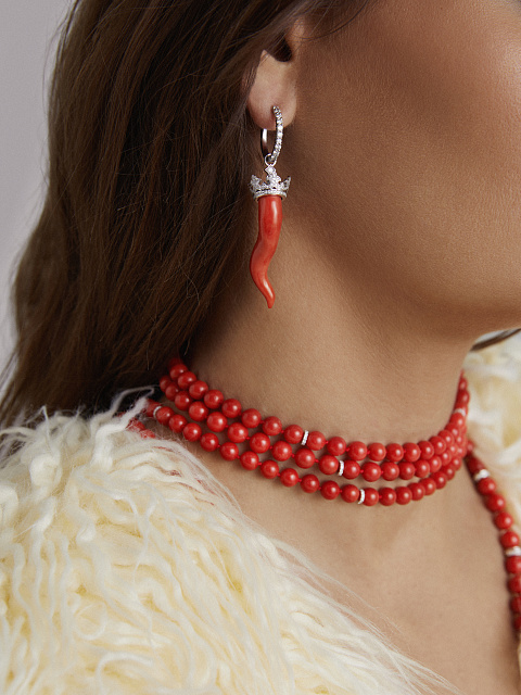 Coral, Round Diamond & White Gold Earrings, 2