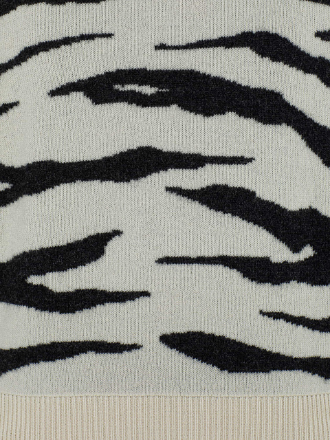 Milky cashmere sweater with print, 3 Milky cashmere sweater with print, 3