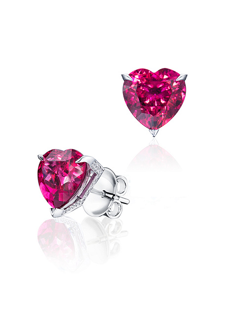 White gold studs with heart-cut rhodolites, 1