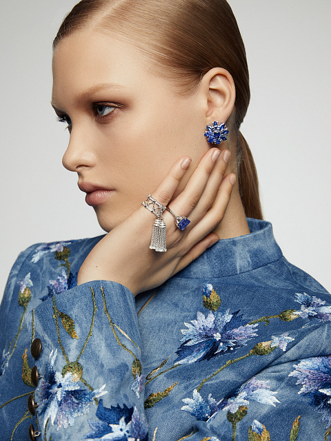 White Gold Diamond Tassel Ring, 13