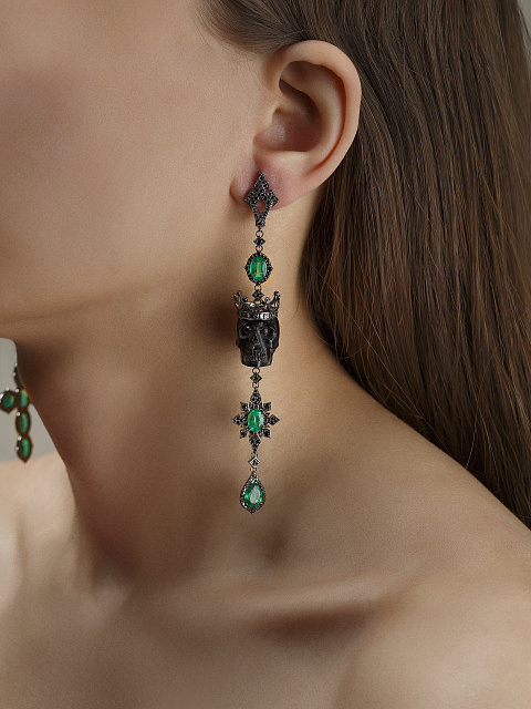 Black Gold, Emerald, Diamonds & Ebony Skull Earrings, 3