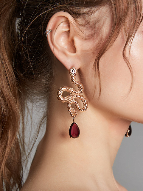 Pear Rhodolite, Round Diamond & Rose Gold Earrings, 2
