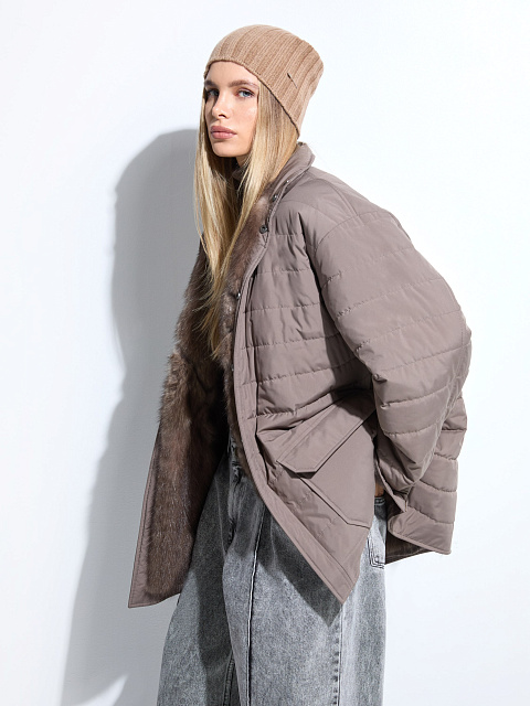 Sable fur jacket, 4 Sable fur jacket, 4