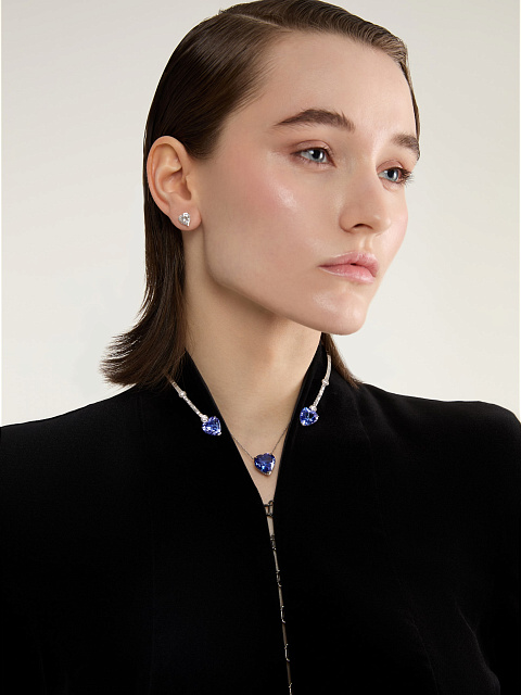 Heart Tanzanite, Round Diamond & White Gold Necklace, 2 Heart Tanzanite, Round Diamond & White Gold Necklace, 2