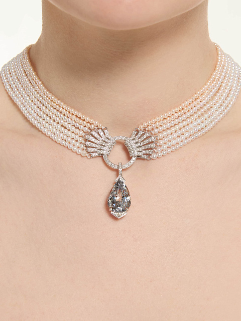 White gold pendant with pear-cut aquamarine, 3