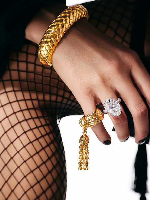 Yellow Gold Tassel Ring, 4