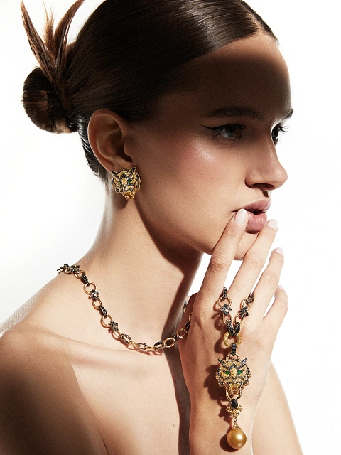 Gold, Emeralds & Diamonds Tiger Studs, 5