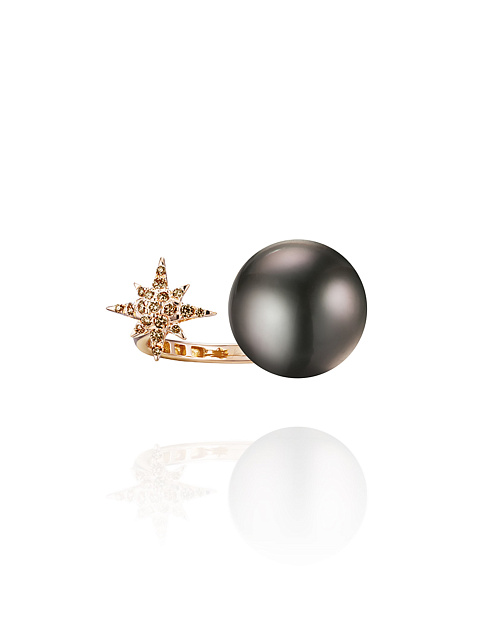 Rose gold ring with pearl and brown diamonds, 4