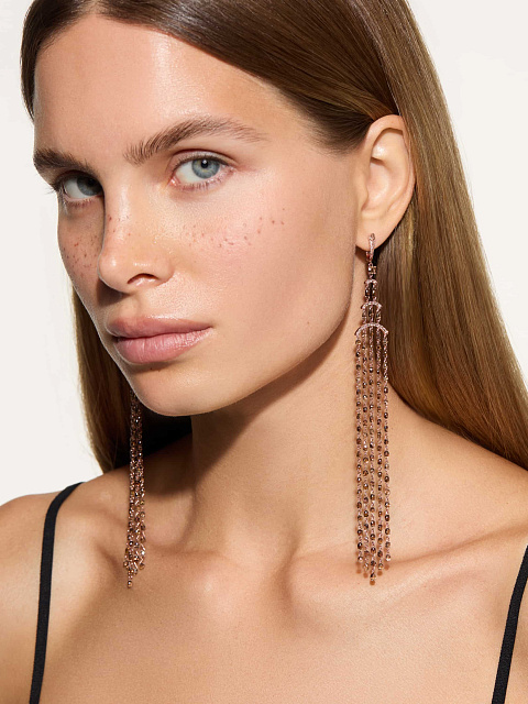 Long earrings in rose gold with brown diamonds, 2