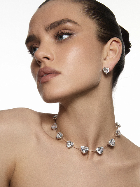 White Gold & Heart-cut Cubic Zirconia Studs, 2 White Gold & Heart-cut Cubic Zirconia Studs, 2