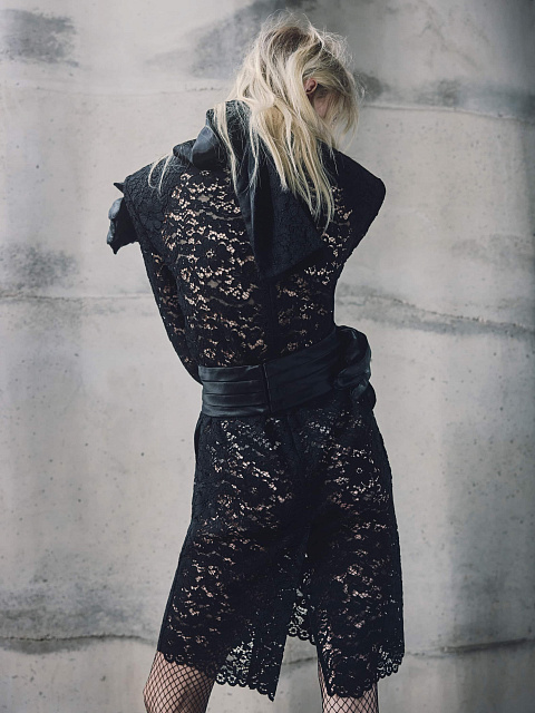 Satin belt, 4 Satin belt, 4